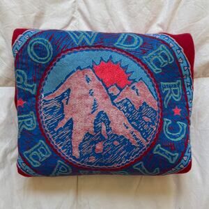 Vintage 90s red graphic crewneck pullover sweatshirt sz L ski gorpcore winter